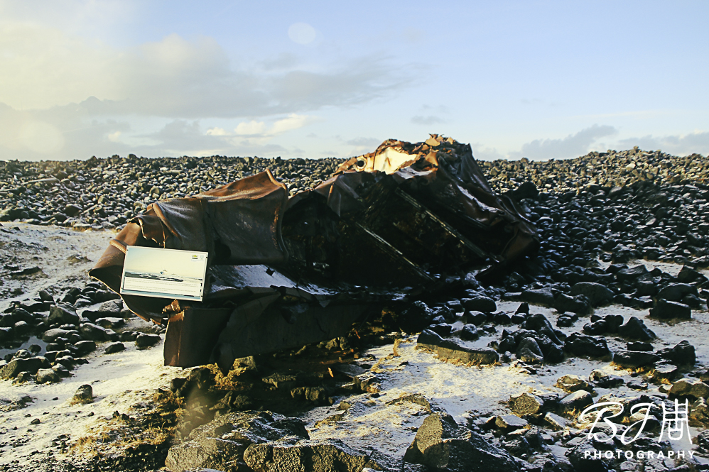霍普斯內斯半島的海灘上，有10艘沈船遺跡，被保留成為景點
